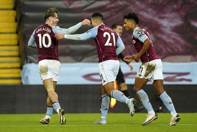 弗里克：拉菲尼亚回归对球队非常利好，我们仍有需要改进之处