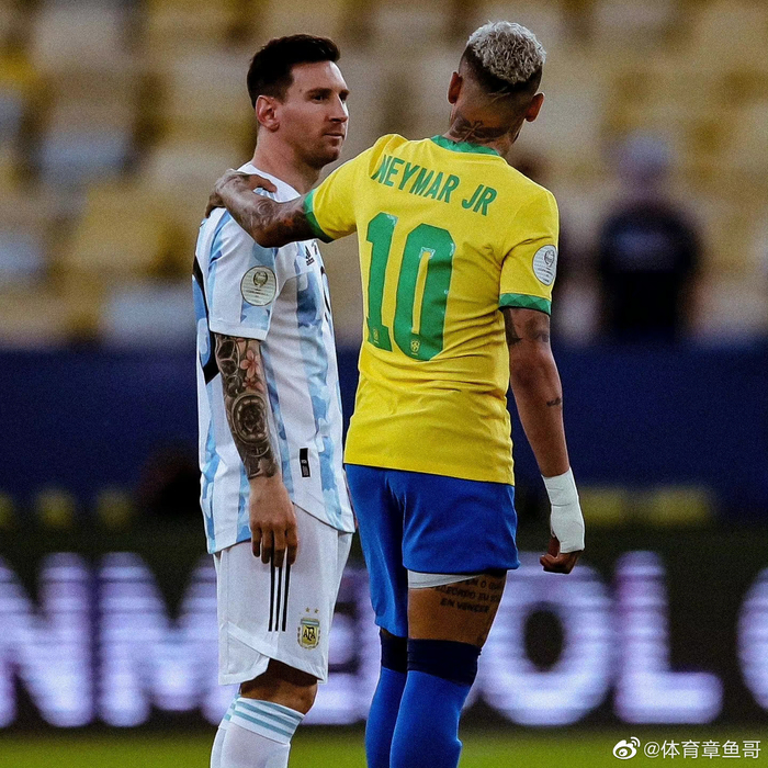 替补球员关键时刻助球队锁胜