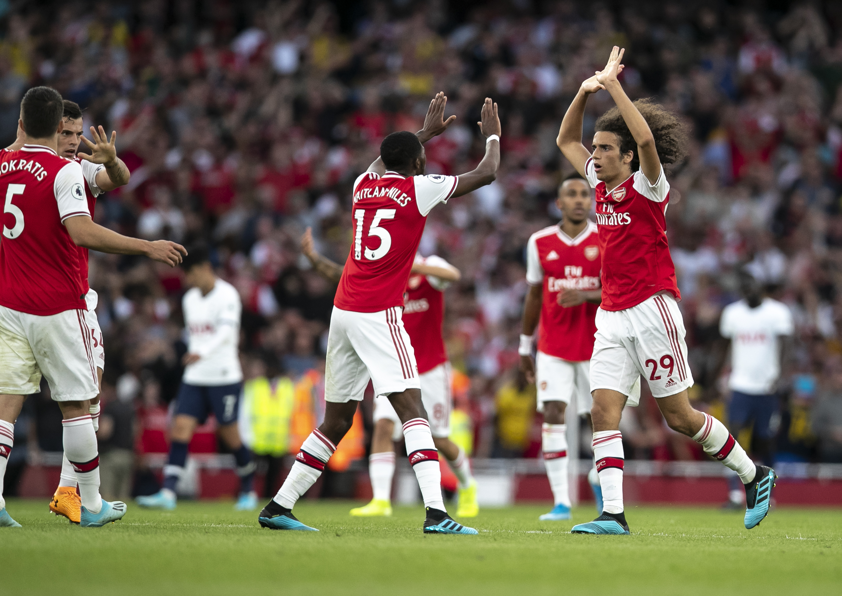 斯洛特：最近几周我们都经历了考验，球队必须拼搏并继续战斗