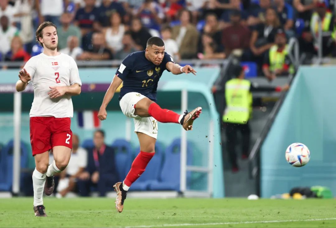 巴媒：内马尔左膝半月板受伤，无缘2025年剩余全部赛事