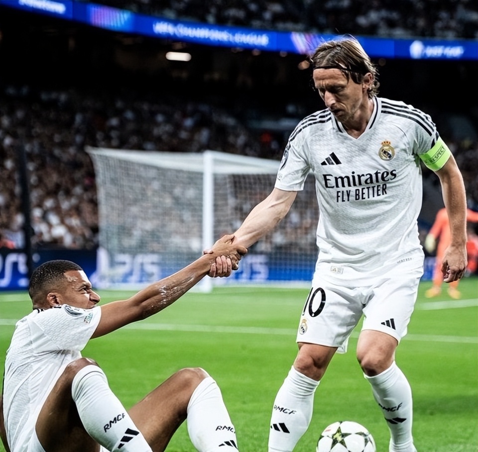 即将完成执教日本队百场里程碑，森保一：我感到无比幸福