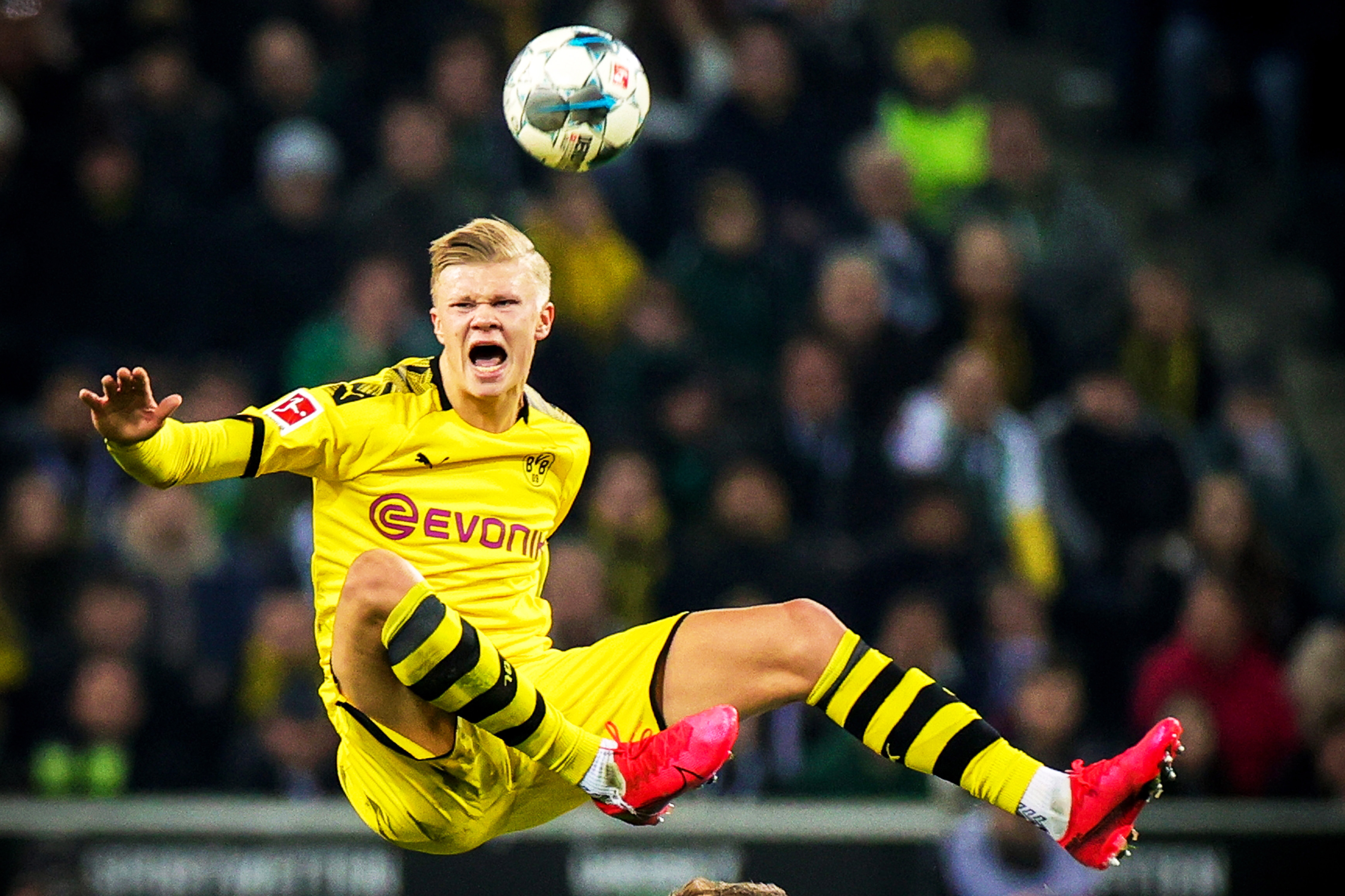 足球意甲争四形势混乱，7队争3名额