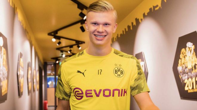 阿尔巴尼亚中场：比赛70分钟内，我们与英格兰的水平不相上下